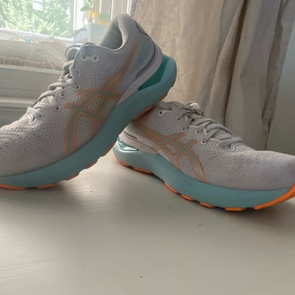 ASICS running shoes. Size 7.5.